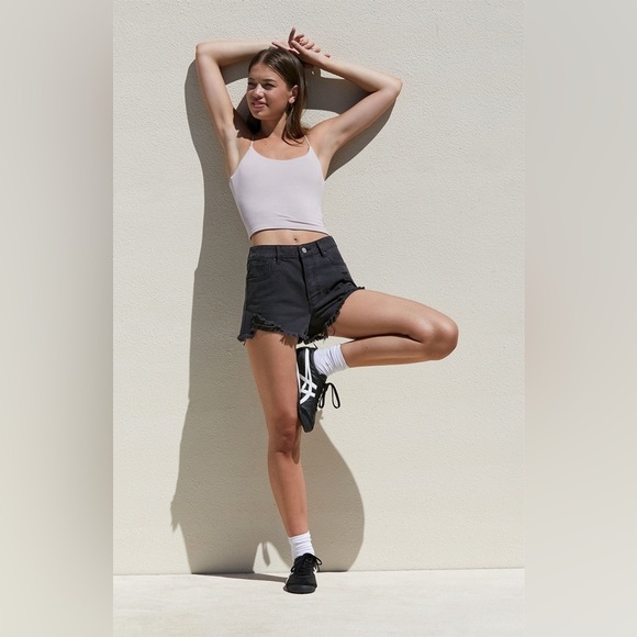 🆕 PACSUN Black Ripped High Waisted Denim Festival Shorts SIZE 25 - Picture 2 of 7